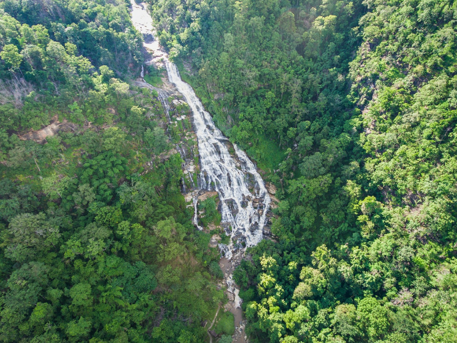 mae-ya-waterfall-is-beautiful-waterfall-chiang-mai-province-thailand.jpg