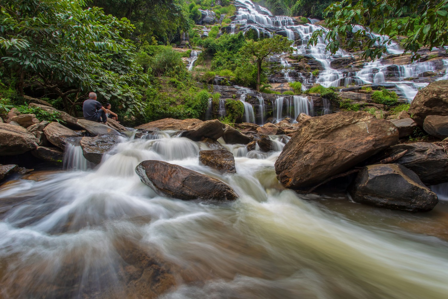 mae-ya-waterfall-is-beautiful-waterfall-chiang-mai-province-thailand.jpg