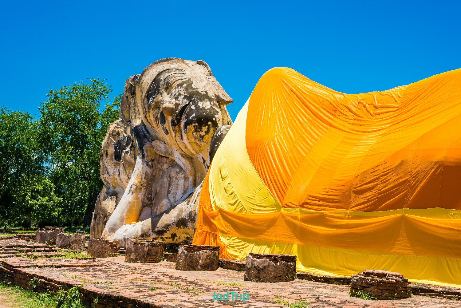 reclining-buddha-wat-lokayasutharam-ayutthaya-thailand (1).jpg