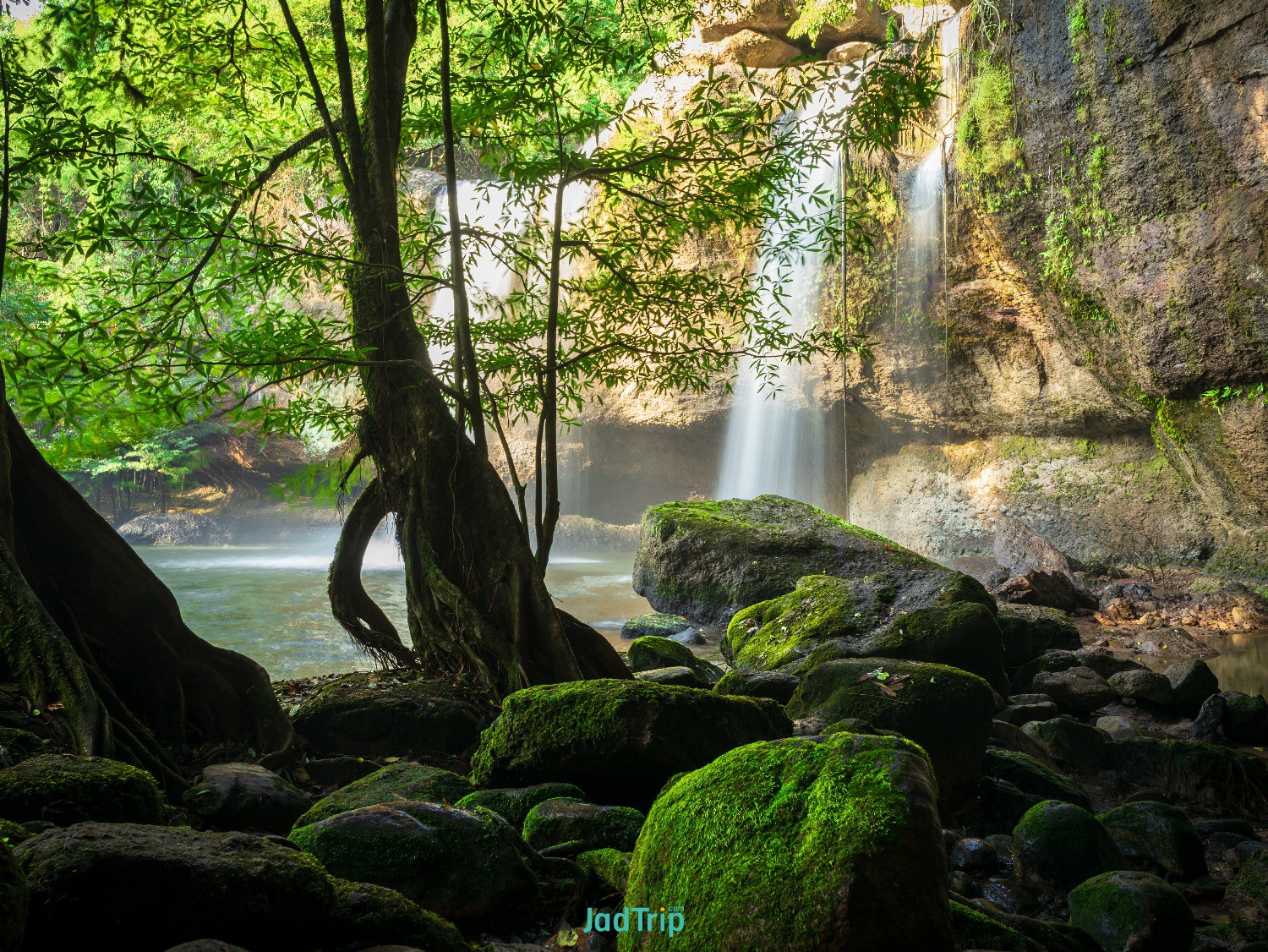 haew-suwat-waterfall-khao-yai-park-thailand (2).jpg