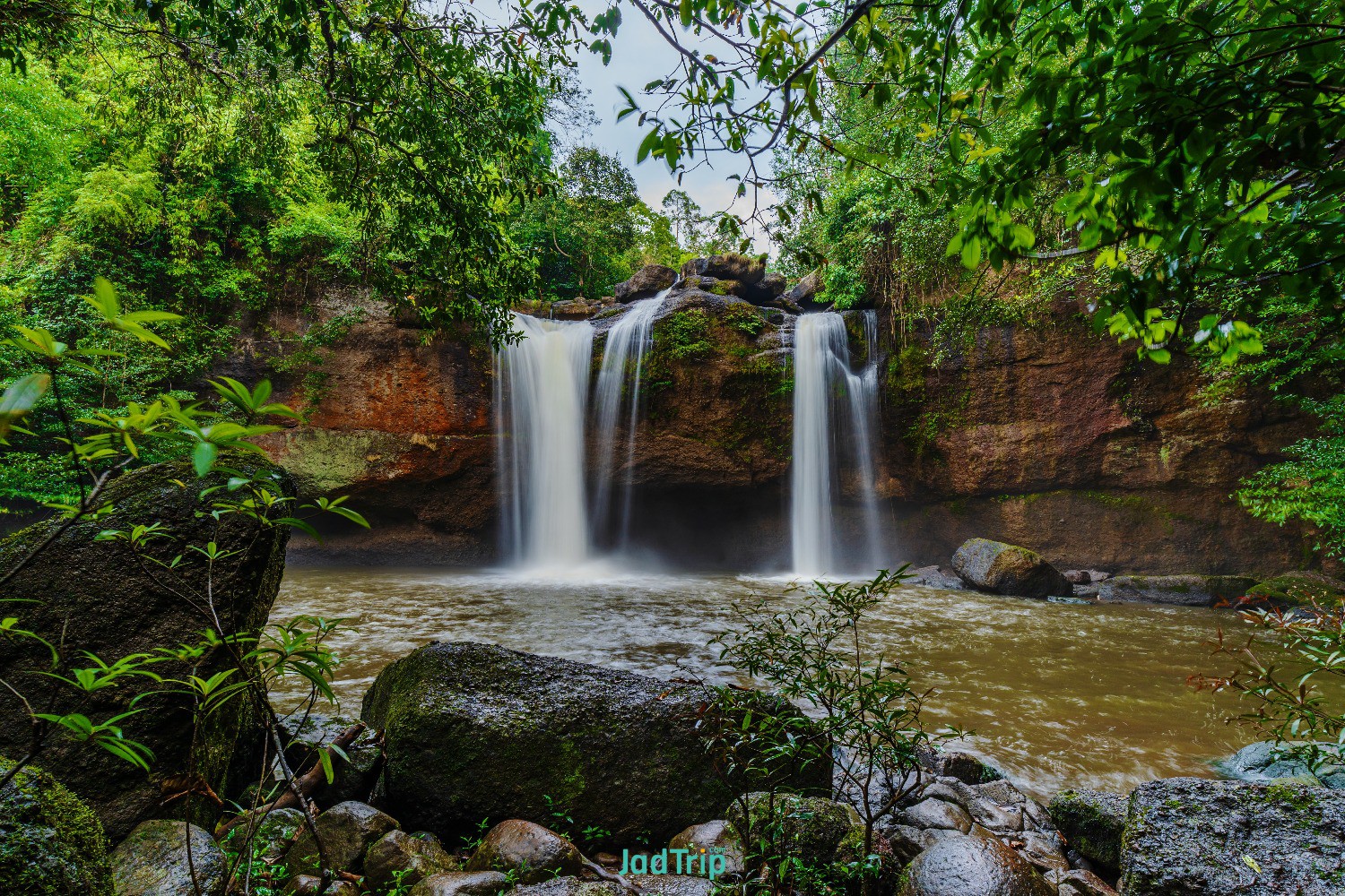 haew-suwat-waterfall-khao-yai-park-thailand (2).jpg
