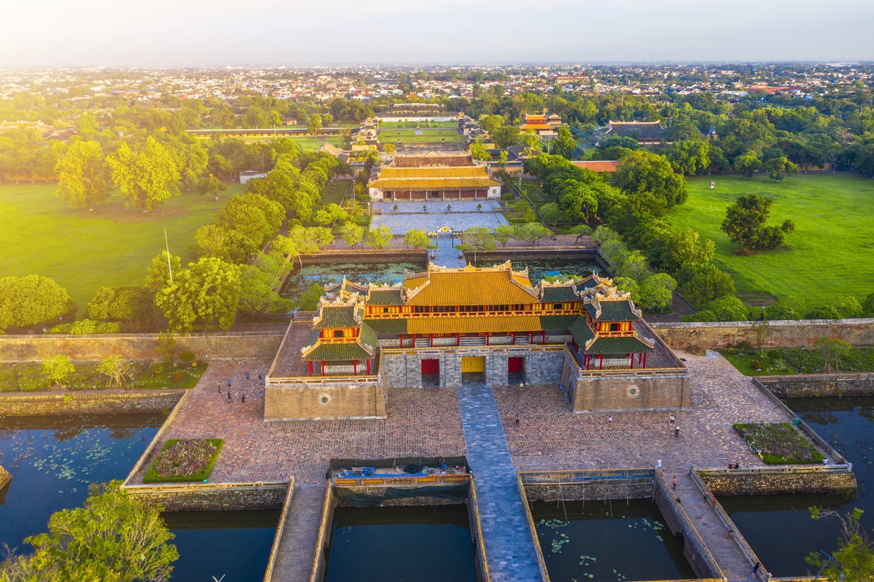 พระราชวังเว้_jadtrip3.jpg