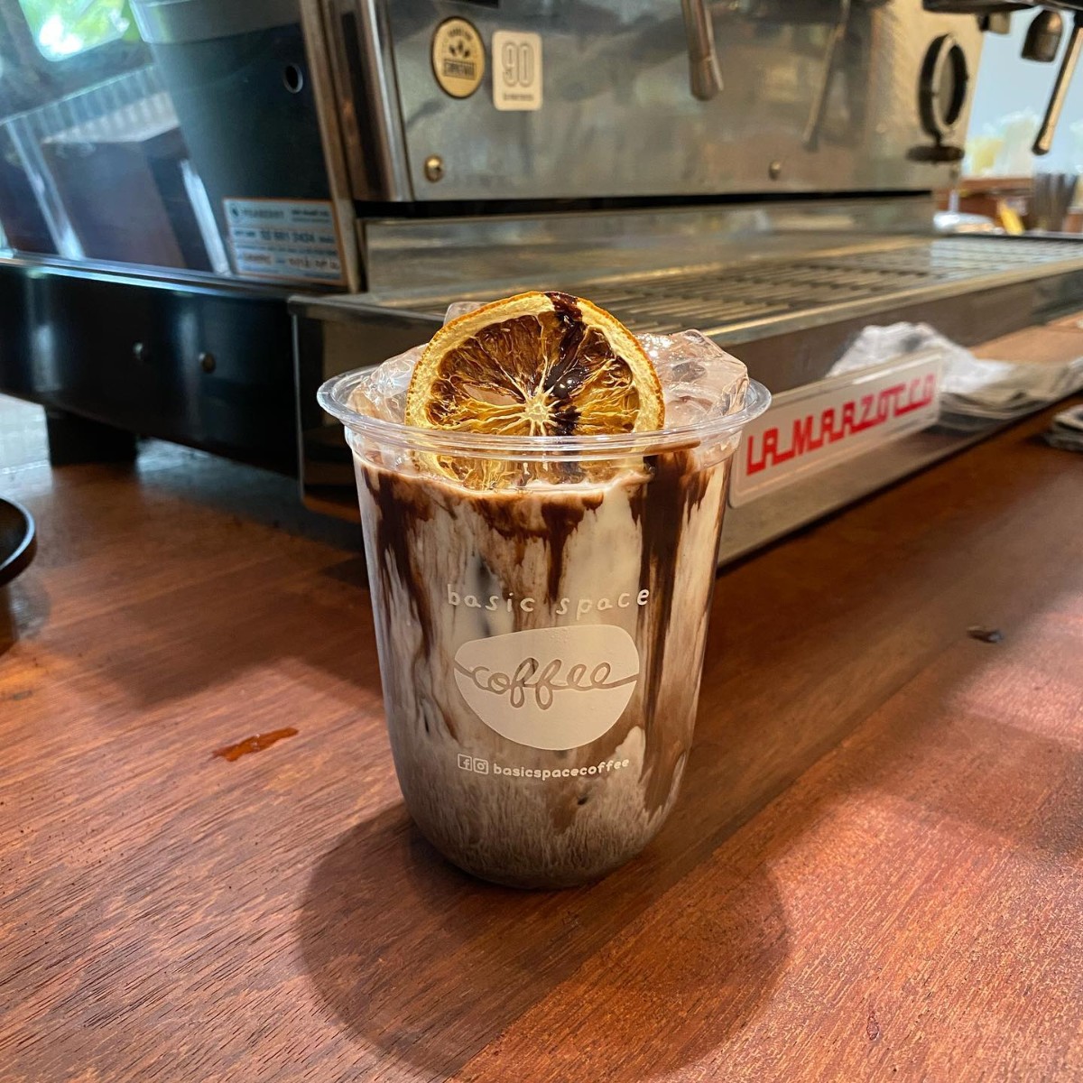 Basic Space Coffee_jadtrip (9).jpg