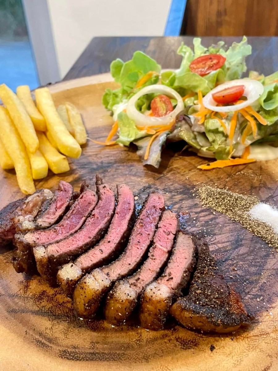 Sarah Cafe Steak &amp; Coffee_jadtrip (1).jpg