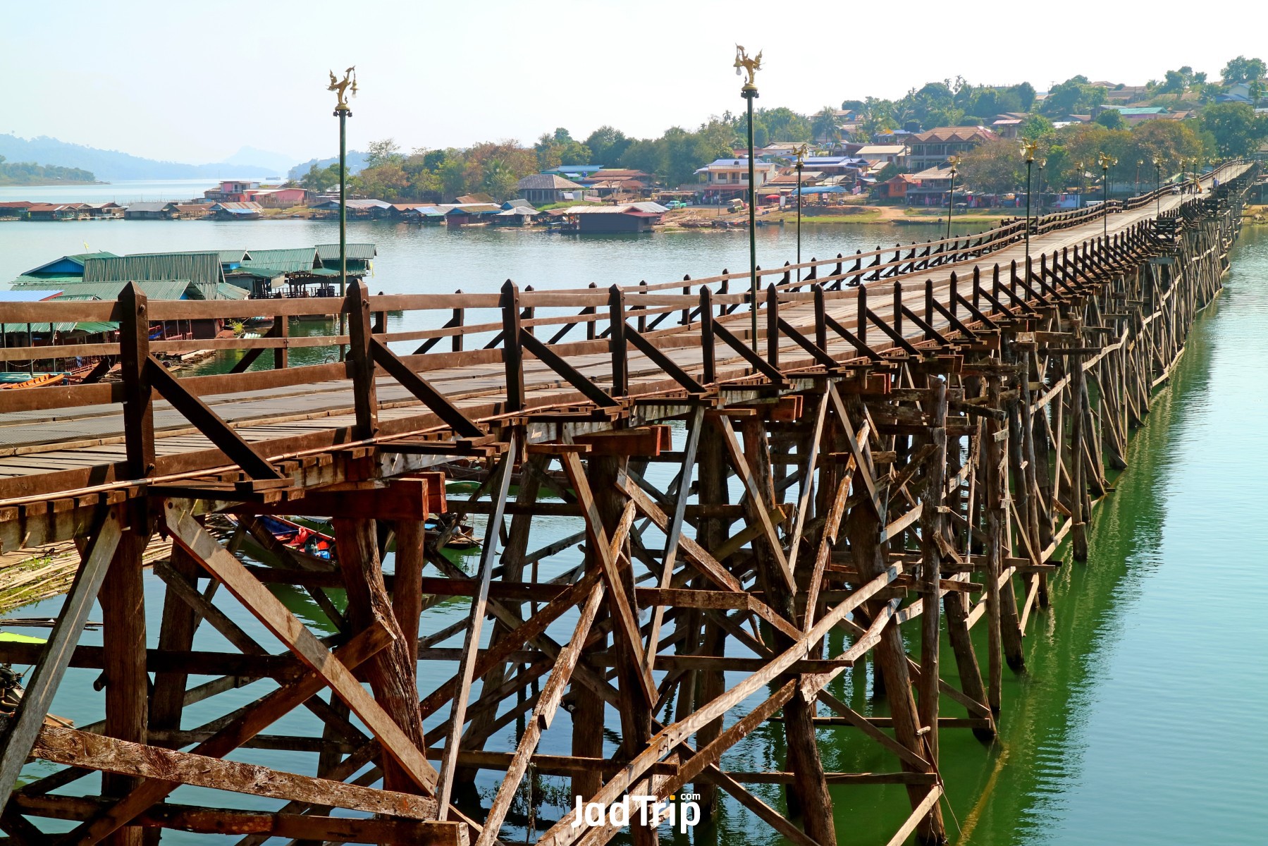 สะพานมอญ_jadtrip.jpg