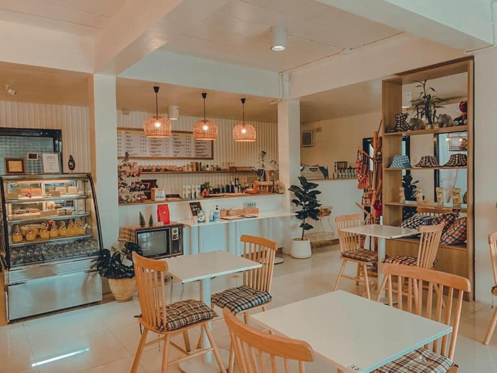 บ้านขาวม้า คาเฟ่ - Baankhaoma Cafe'_jadtrip (42).jpg