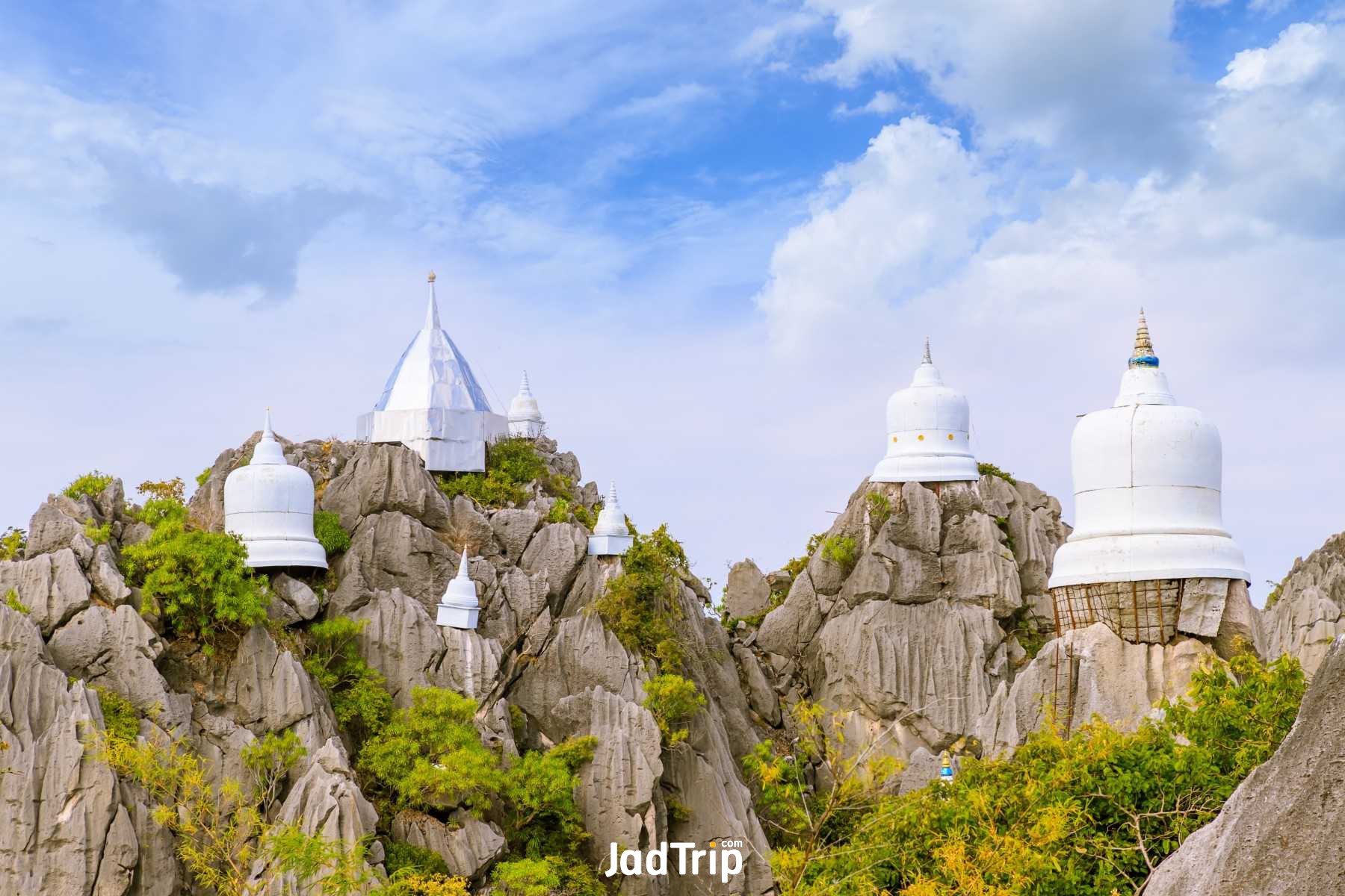 วัดเฉลิมพระเกียรติ ลำปาง_jadtrip (4).jpg