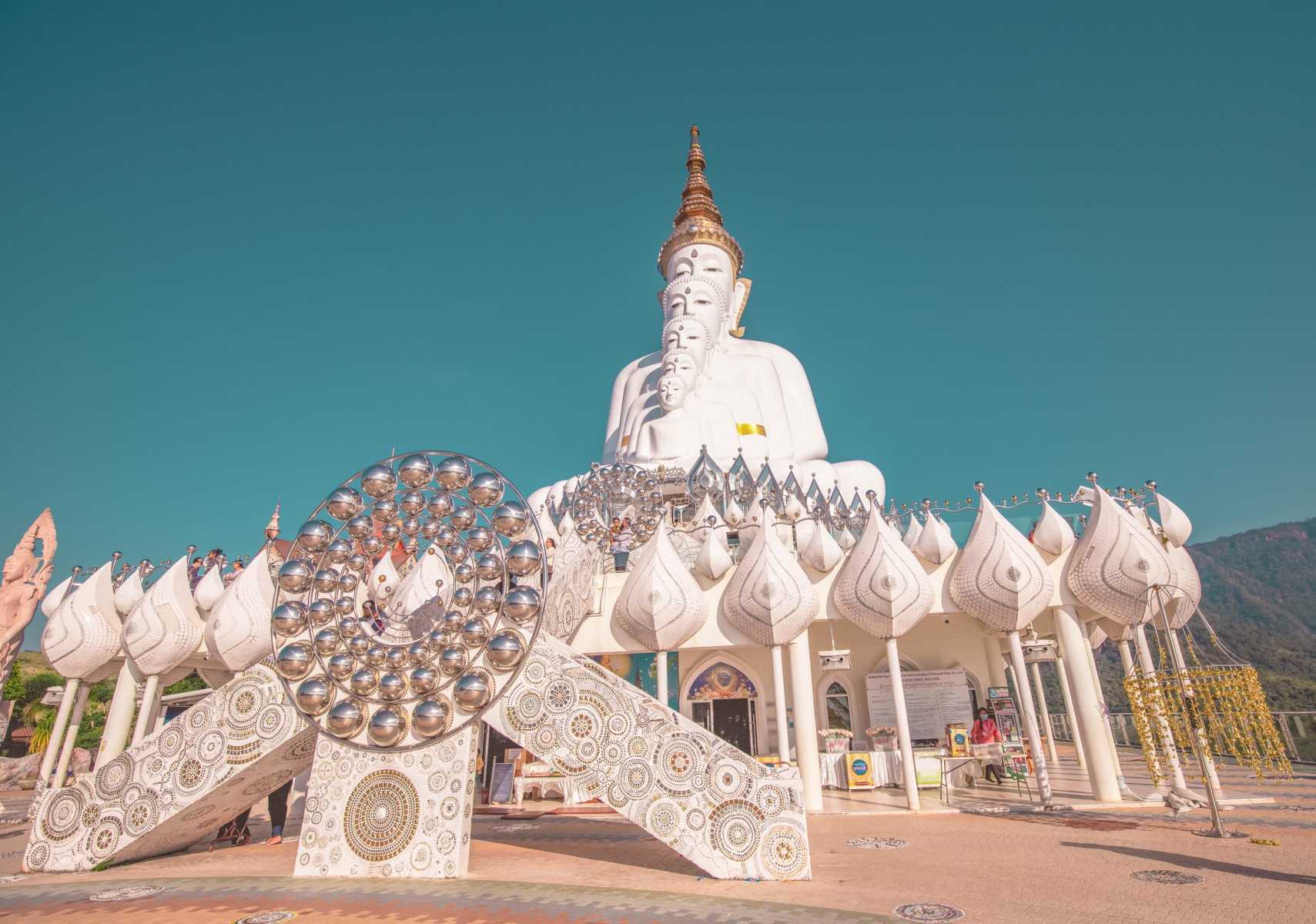 วัดผาซ่อนแก้ว_jadtrip (9).jpg