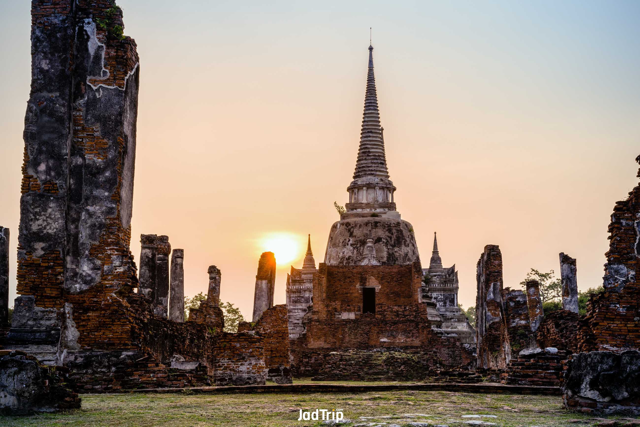 ruins-pagoda-ancient-architecture-wat-phra-si-sanphet-old-temple-famous-attracti.jpg