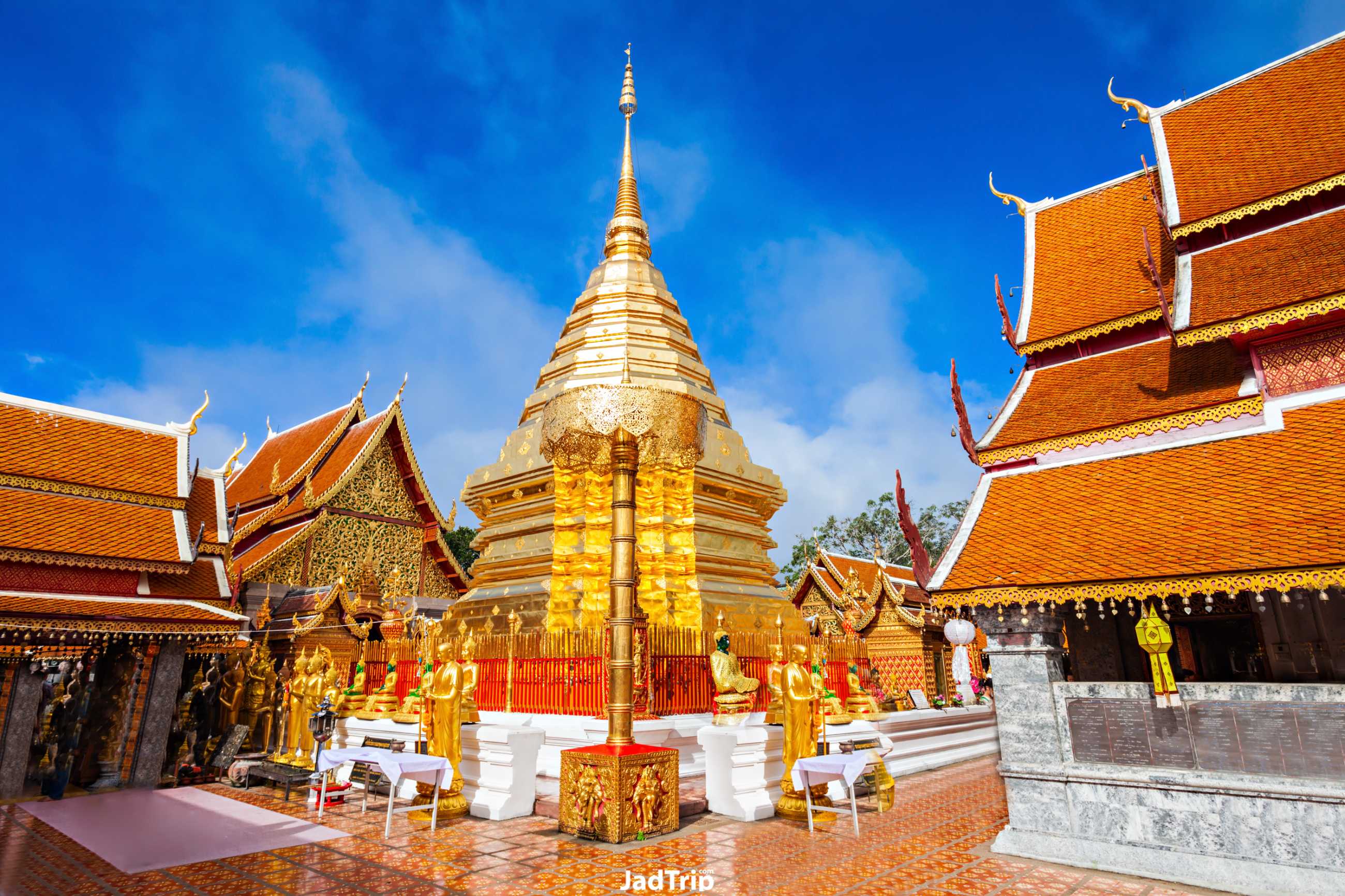 วัดพระธาตุดอยสุเทพ_jadtrip (15).jpg