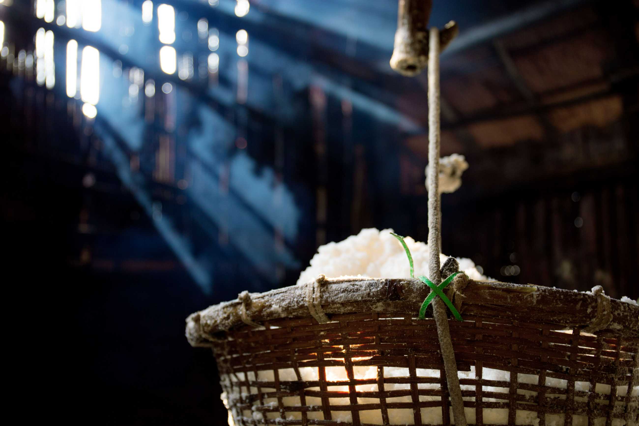 basket-salt-with-sunlight_jadtrip.com.jpg