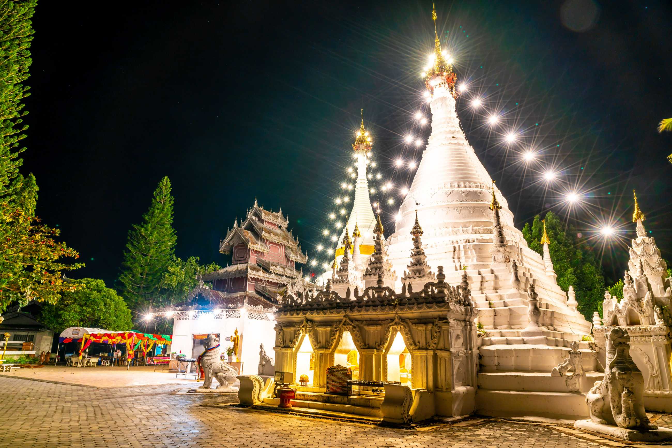 phra-that-doi-kong-mu-temple-mae-hong-son_jadtrip.com.jpg