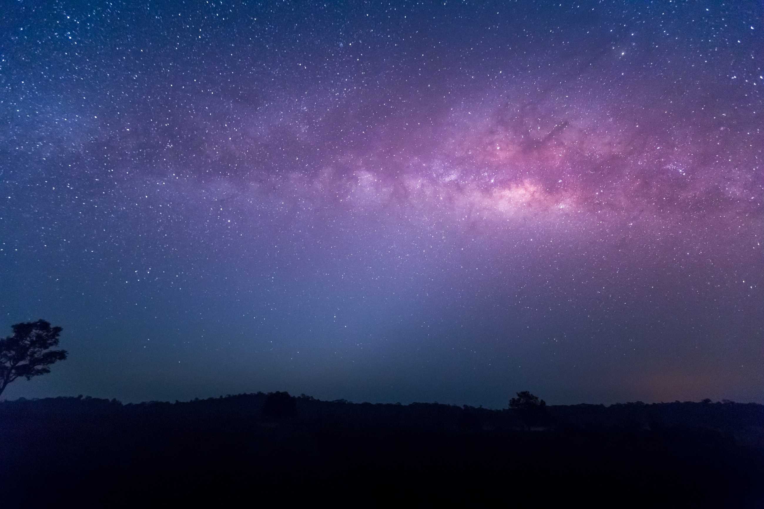 star-astronomy-milky-way-galaxy-long-exposure-photograph-with-grain-thung-kamang.jpg