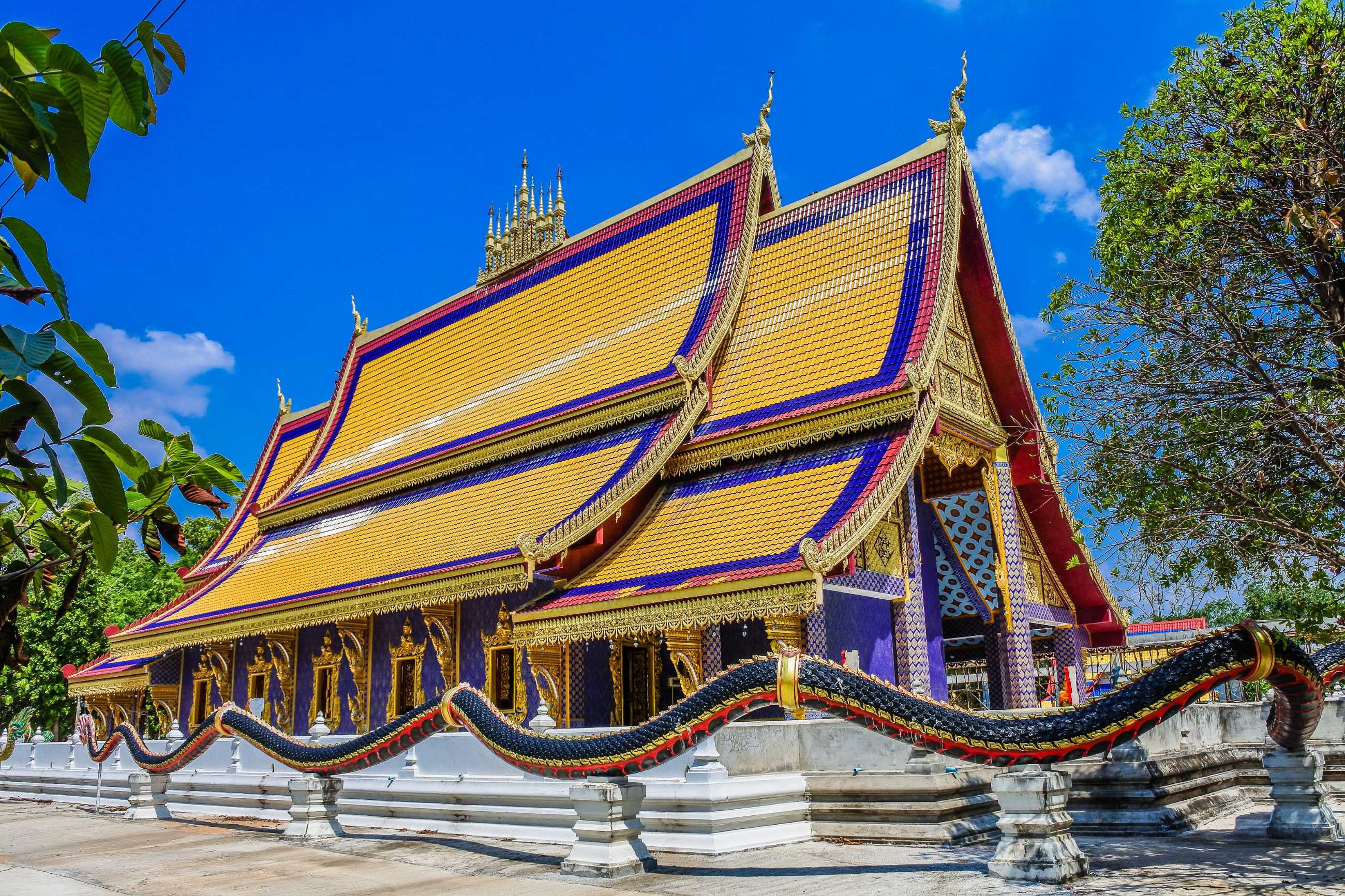 phra-that-phanom-simulated-wat-thammapitak-huai-mek-district-kalasin-province-th.jpg