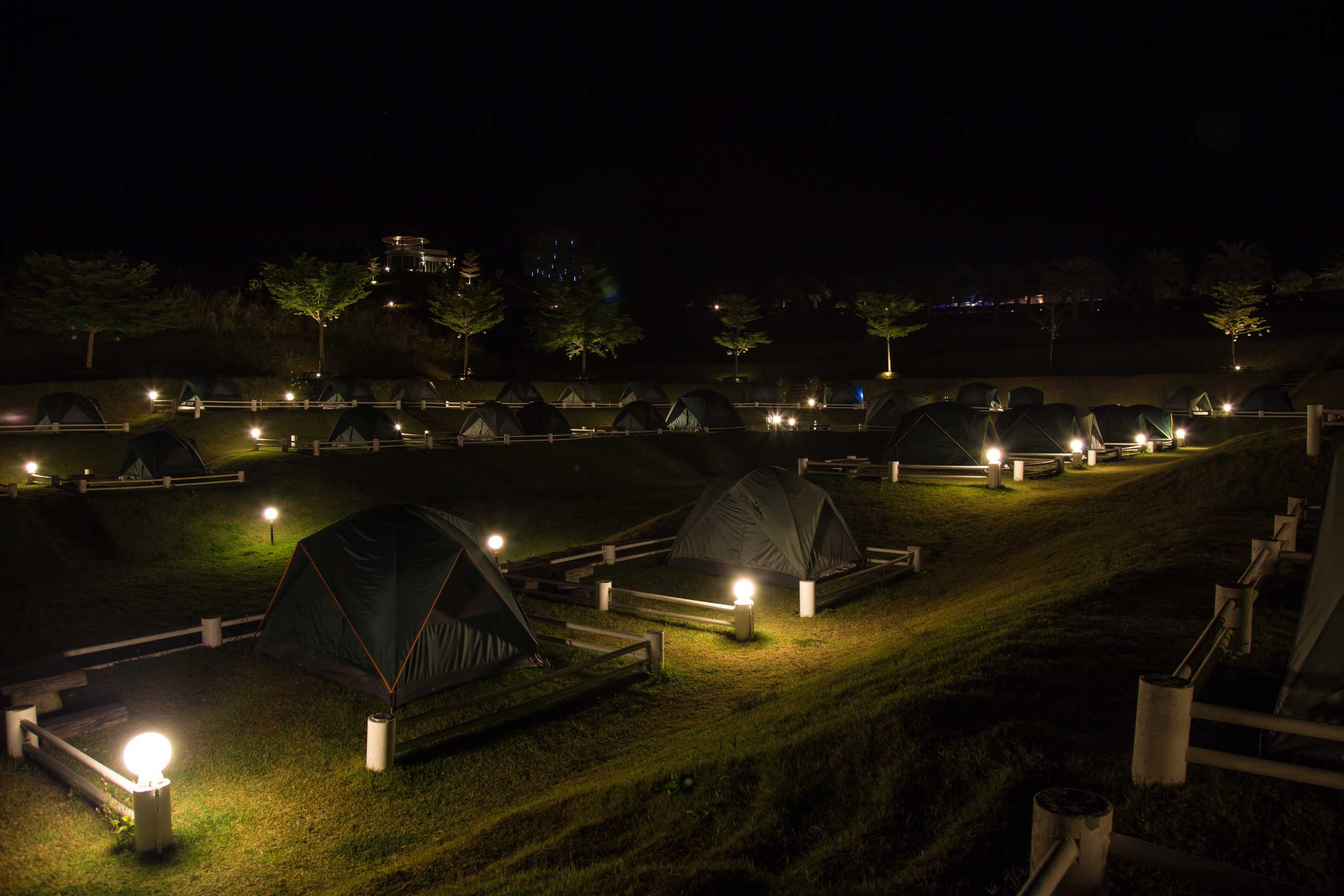 dark-night-camping-wang-nam-khiao-thailand_jadtrip.jpg