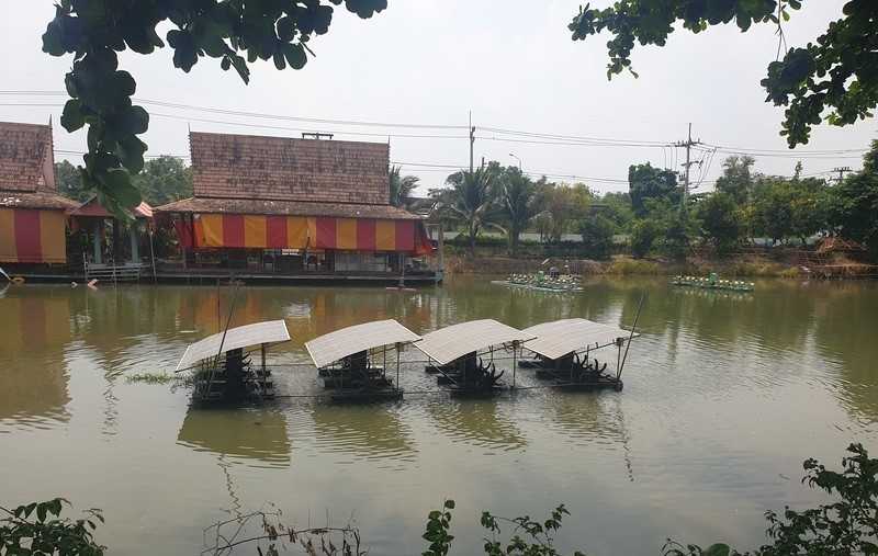 ตลาดน้ำรังสิต 2.jpg